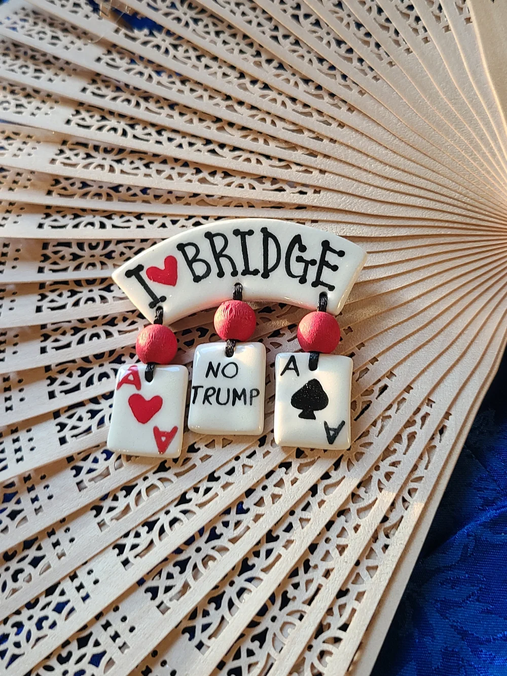 I ❤️ Bridge Pendant with Card Charms